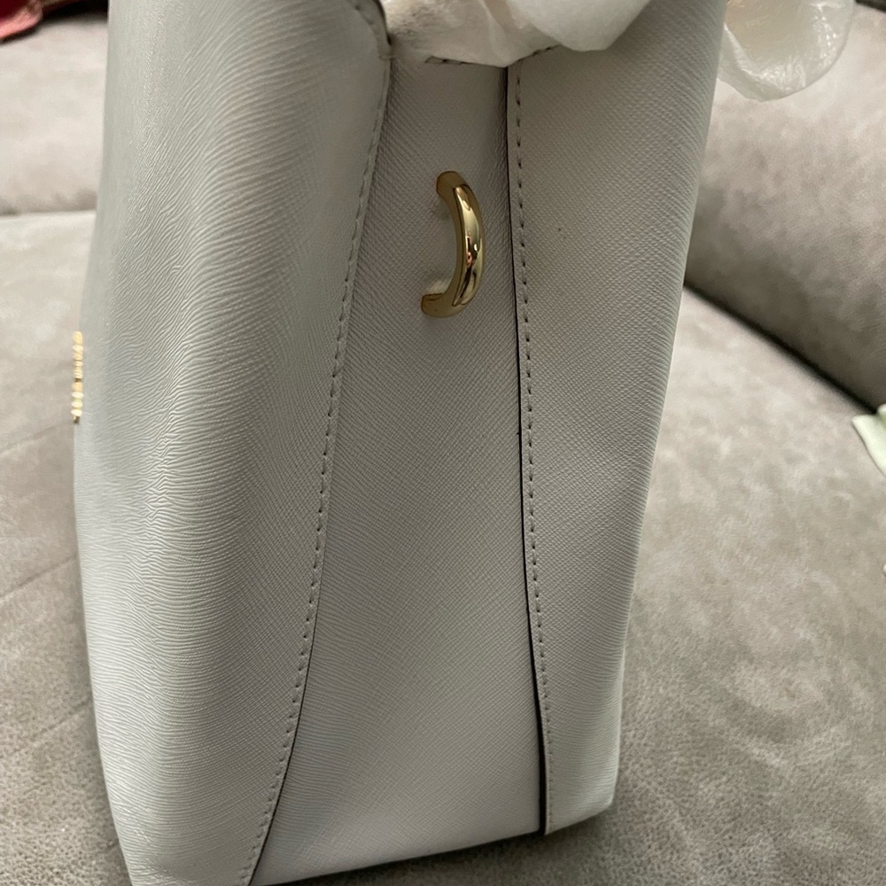NEW Michael Kors Sophia satchel - Picture 12 of 12